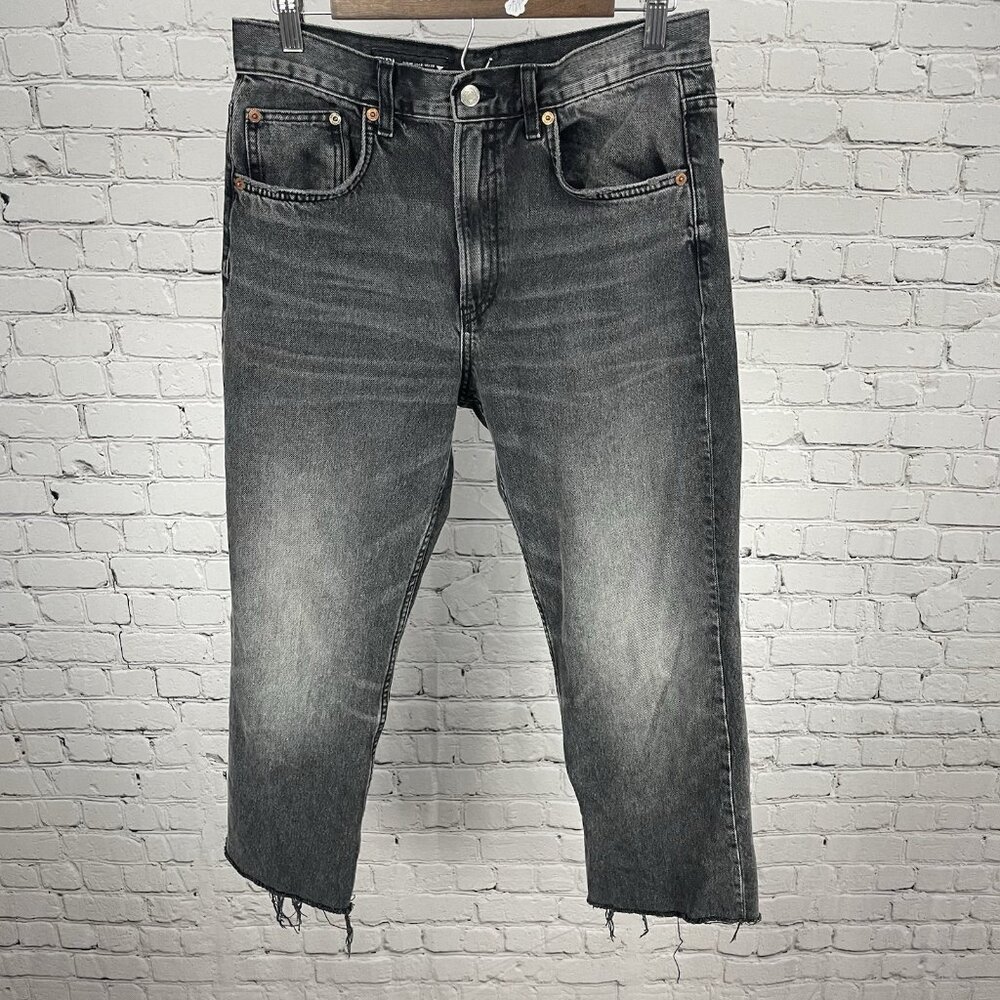 Zara Grey Denim 100% Cotton High Rise Raw Hem Cropped Jeans Size 8 (30x24)